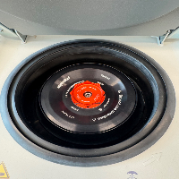 Eppendorf 5425R Refrigerated Centrifuge image 0